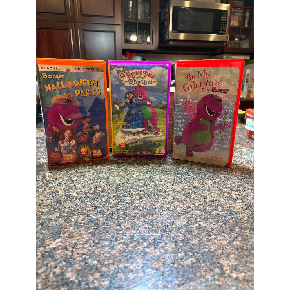Barney & Friends Set of 3 VHS Halloween/Valentine/Rhyme Time
